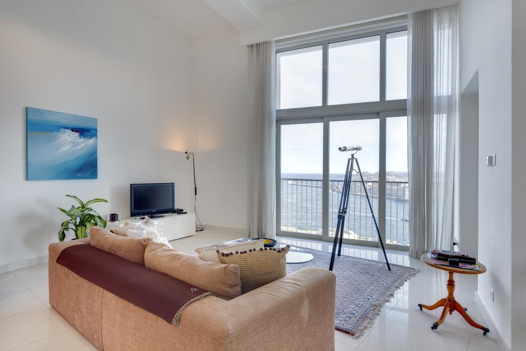 Marvellous Apartment In Tigne Point Sliema Exterior foto
